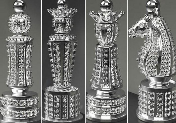 De oro y con diamantes, así es el ajedrez más caro del mundo - HMS - Horas  minutos y segundos