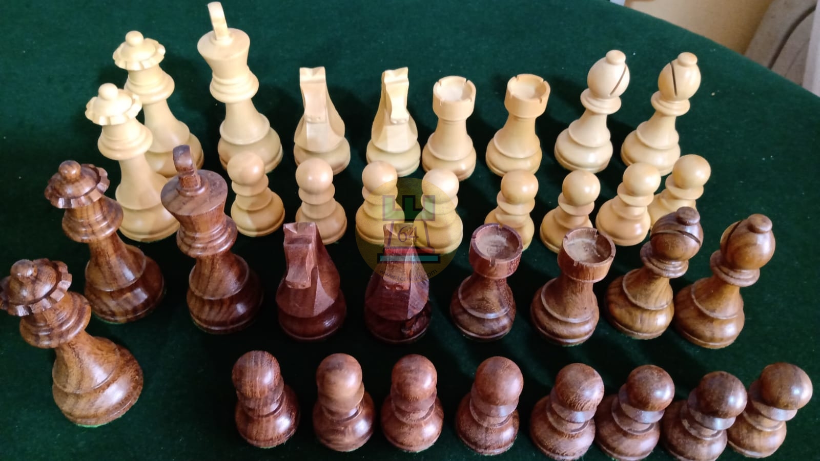 Set DGT de Madera con Piezas Pesadas y Tablero de Nogal - Imagen 9